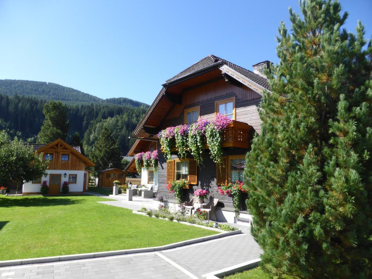 Landhaus Lehner Sankt Michael im Lungau Ngoại thất bức ảnh