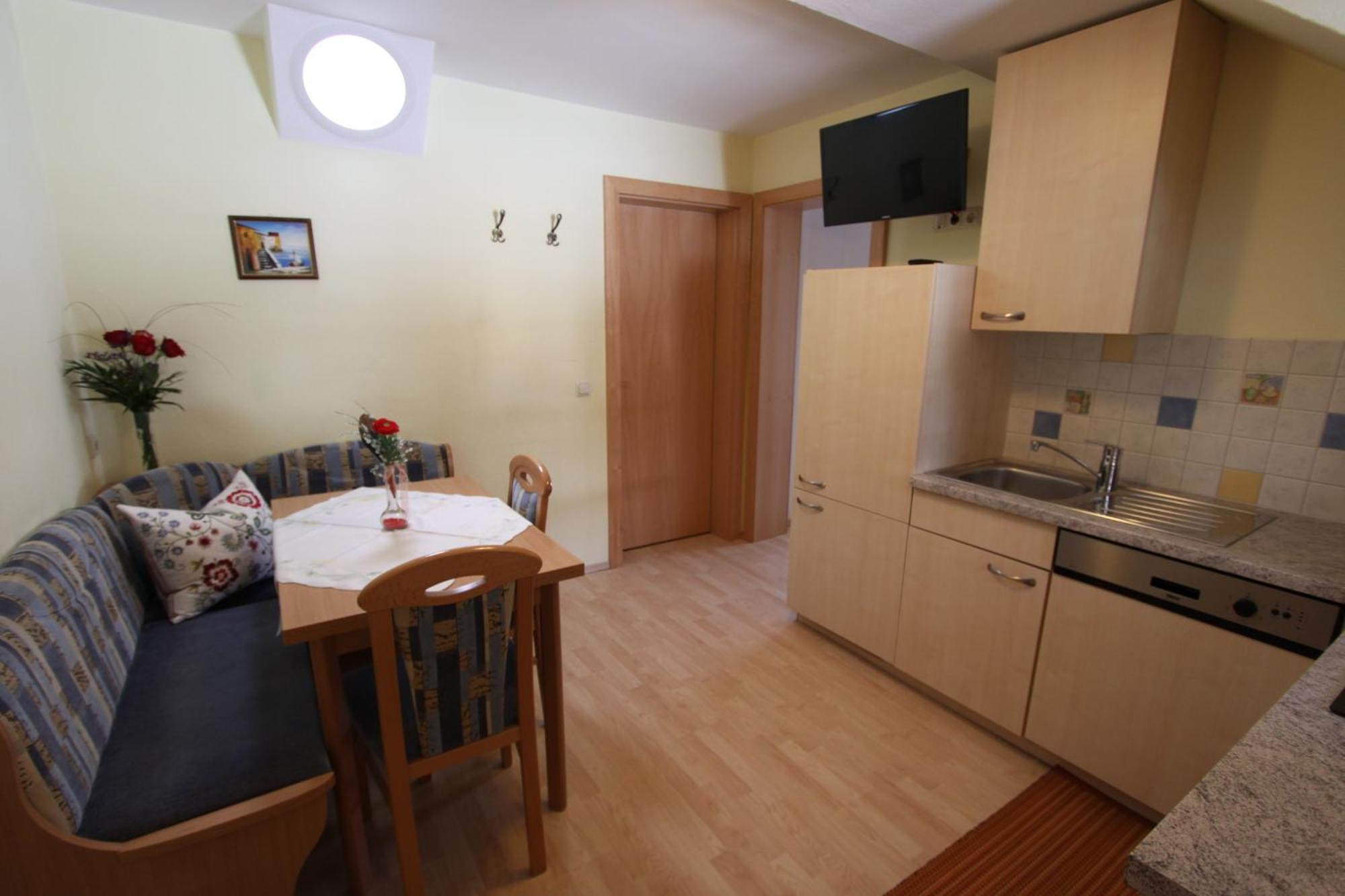 Landhaus Lehner Sankt Michael im Lungau Phòng bức ảnh